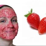 با توت فرنگی برای صورتتان ماسک بسازید